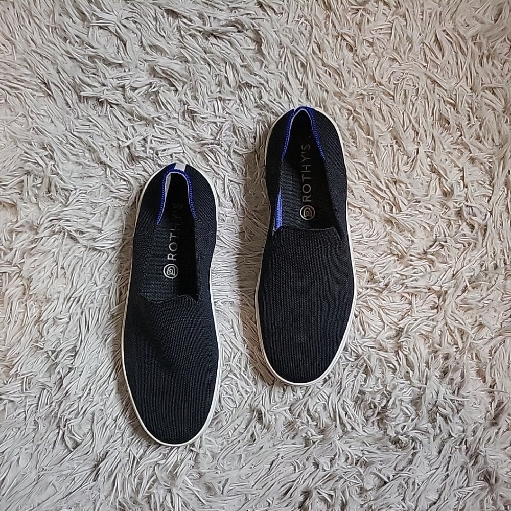 Rothy's The Sneaker Black Women US 8.5 Athletic Slip On Boat Shoe Blue Stripe ✨️